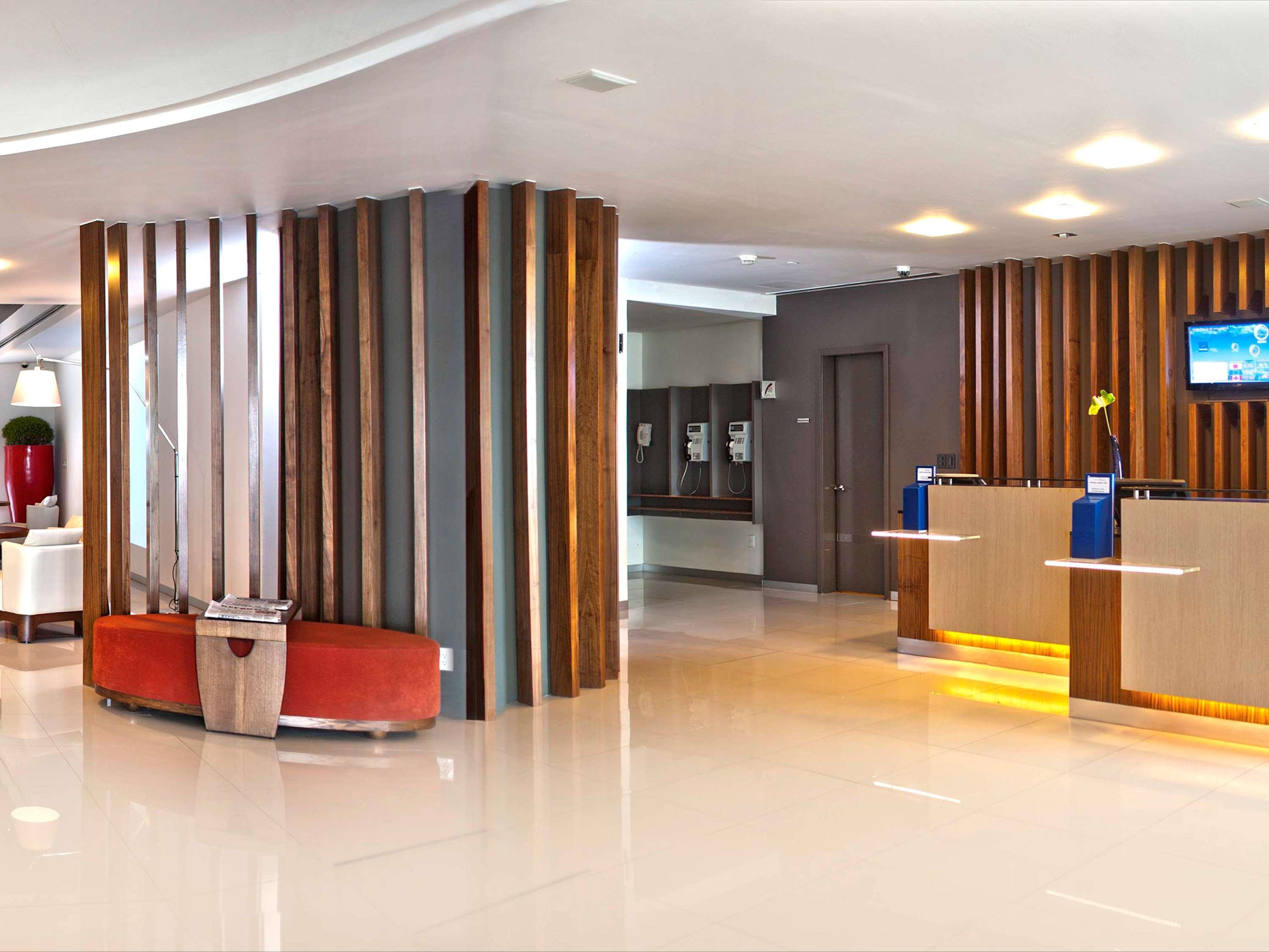 Novotel Mexico City Santa Fe Extérieur photo